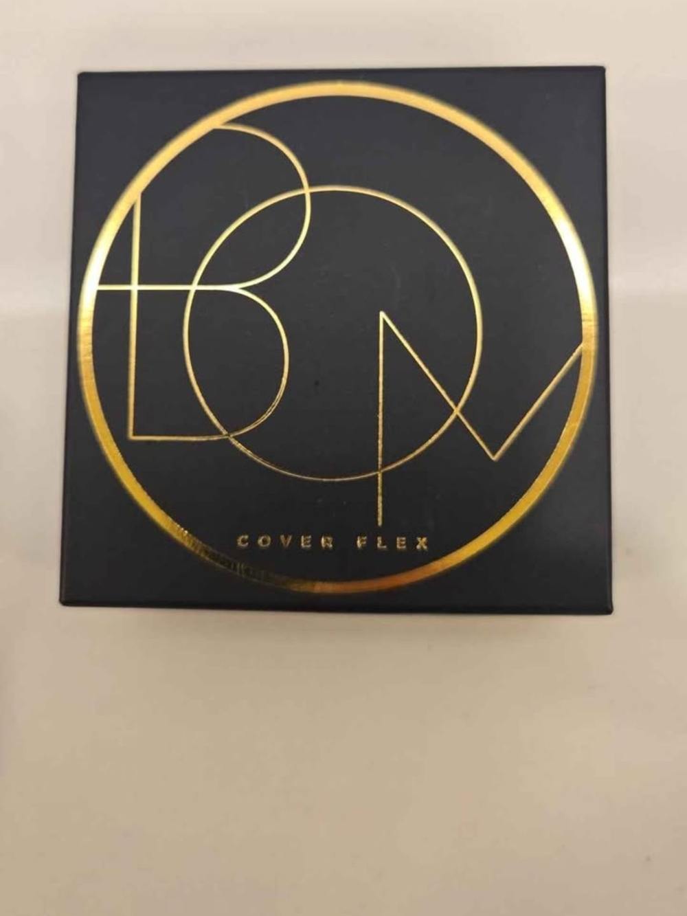 COVER FX Cushion Compact #21N Ivory with Gold Accent